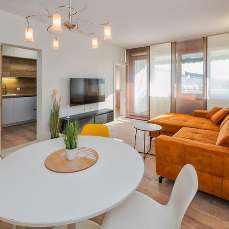 Spinut Sunset 3Bd Apartment - Sea View Balcony & Quiet Area Split Extérieur photo