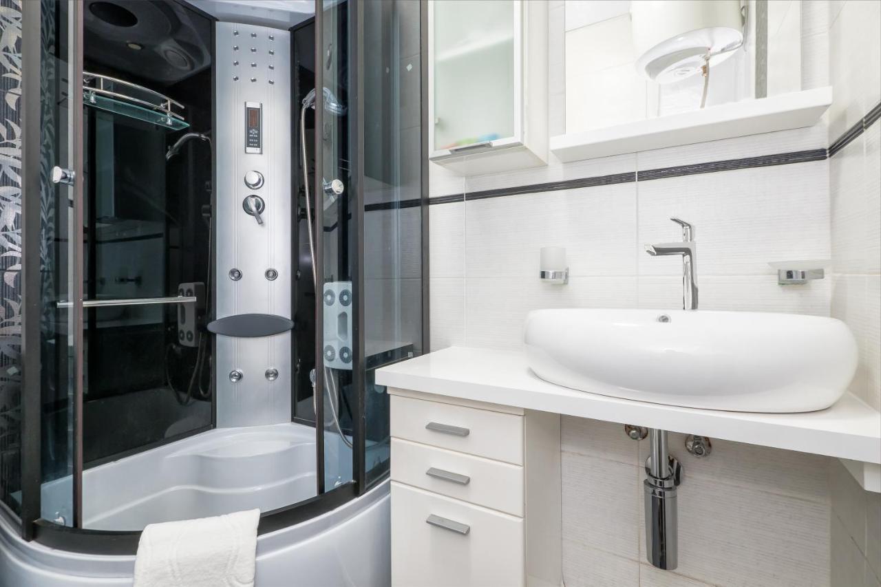 3-Bedroom Sea View Apartment - Balcony, Elevator - Spinut, Split Extérieur photo